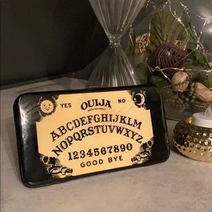 Ouija board hinge thin wallet